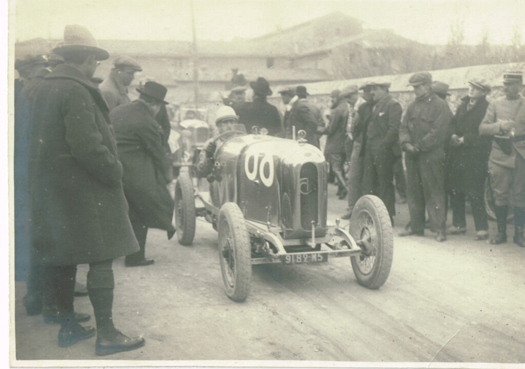 1915 11 22 départ course de l'Hôpital Aix