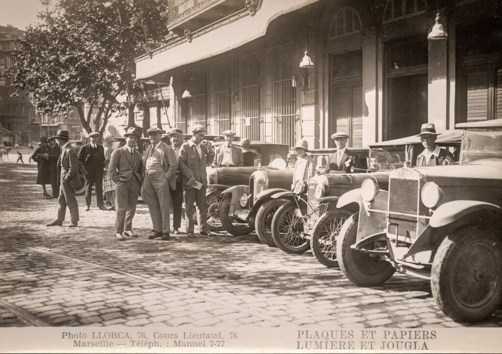 1927 06 05 Rallye du MCM au Royal Provence au départ au Chapitre
